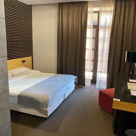 Park Hotel Switzerland Obariv Luaran gambar