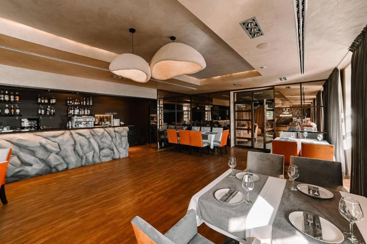 Park Hotel Switzerland Obariv Luaran gambar