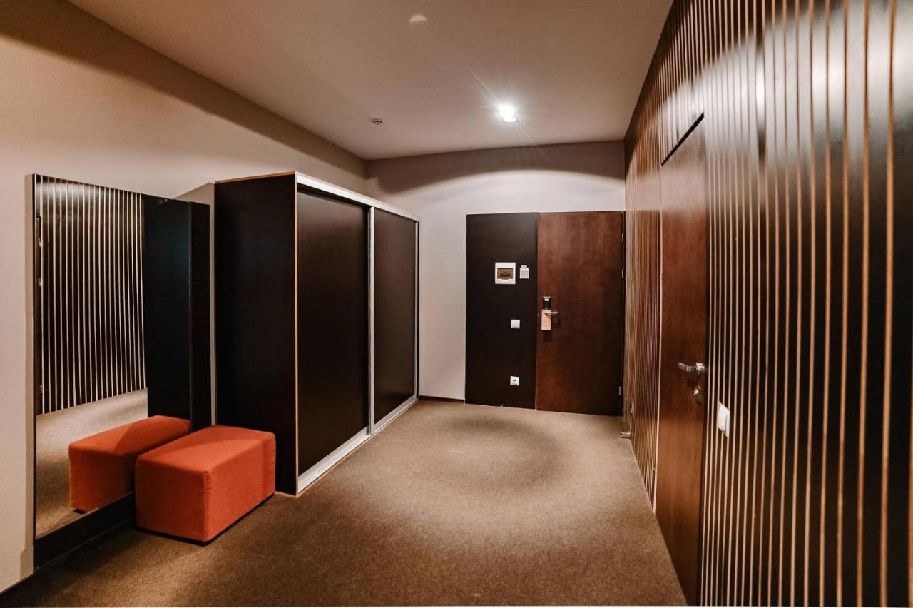 Park Hotel Switzerland Obariv Luaran gambar