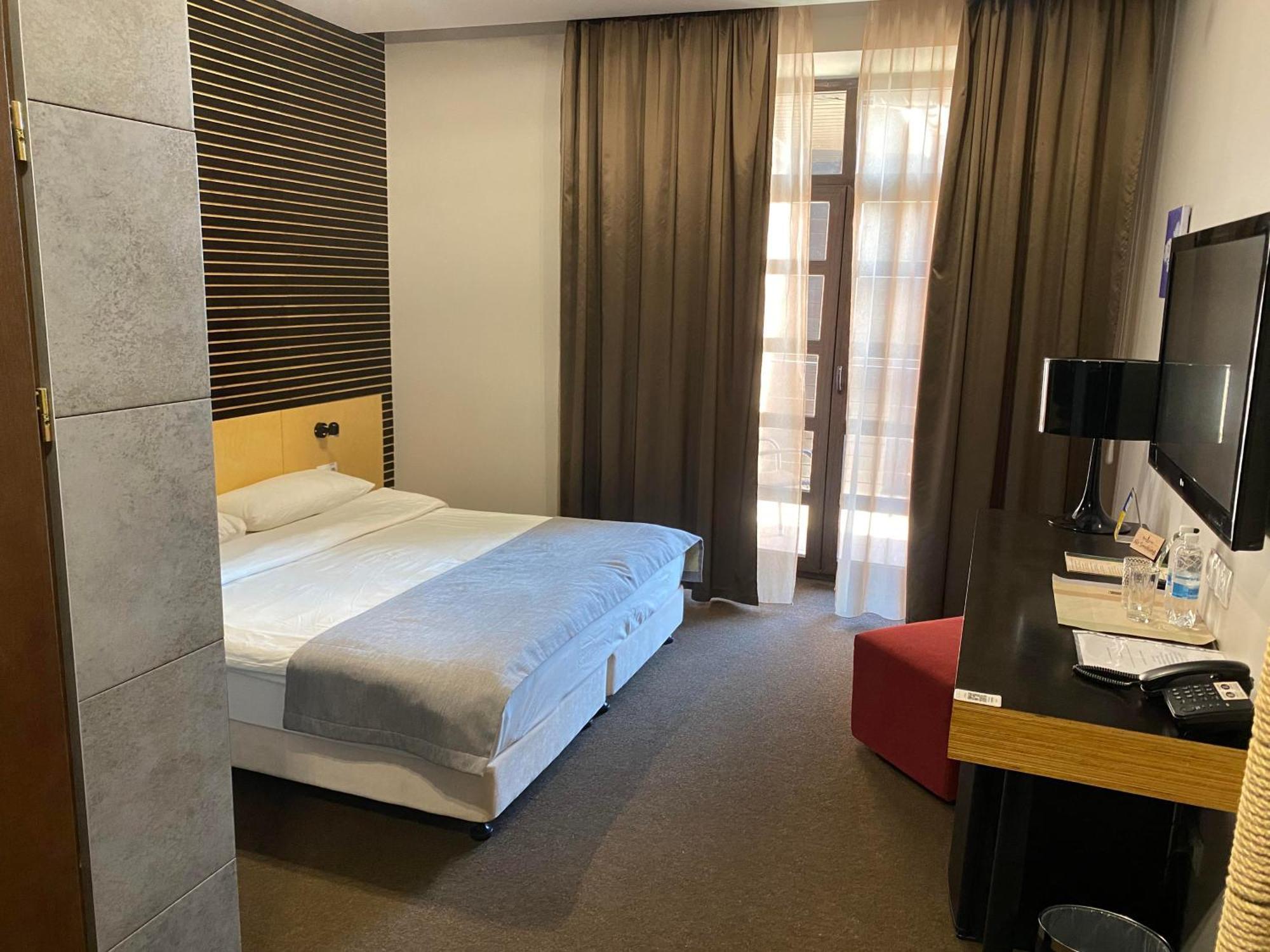 Park Hotel Switzerland Obariv Luaran gambar