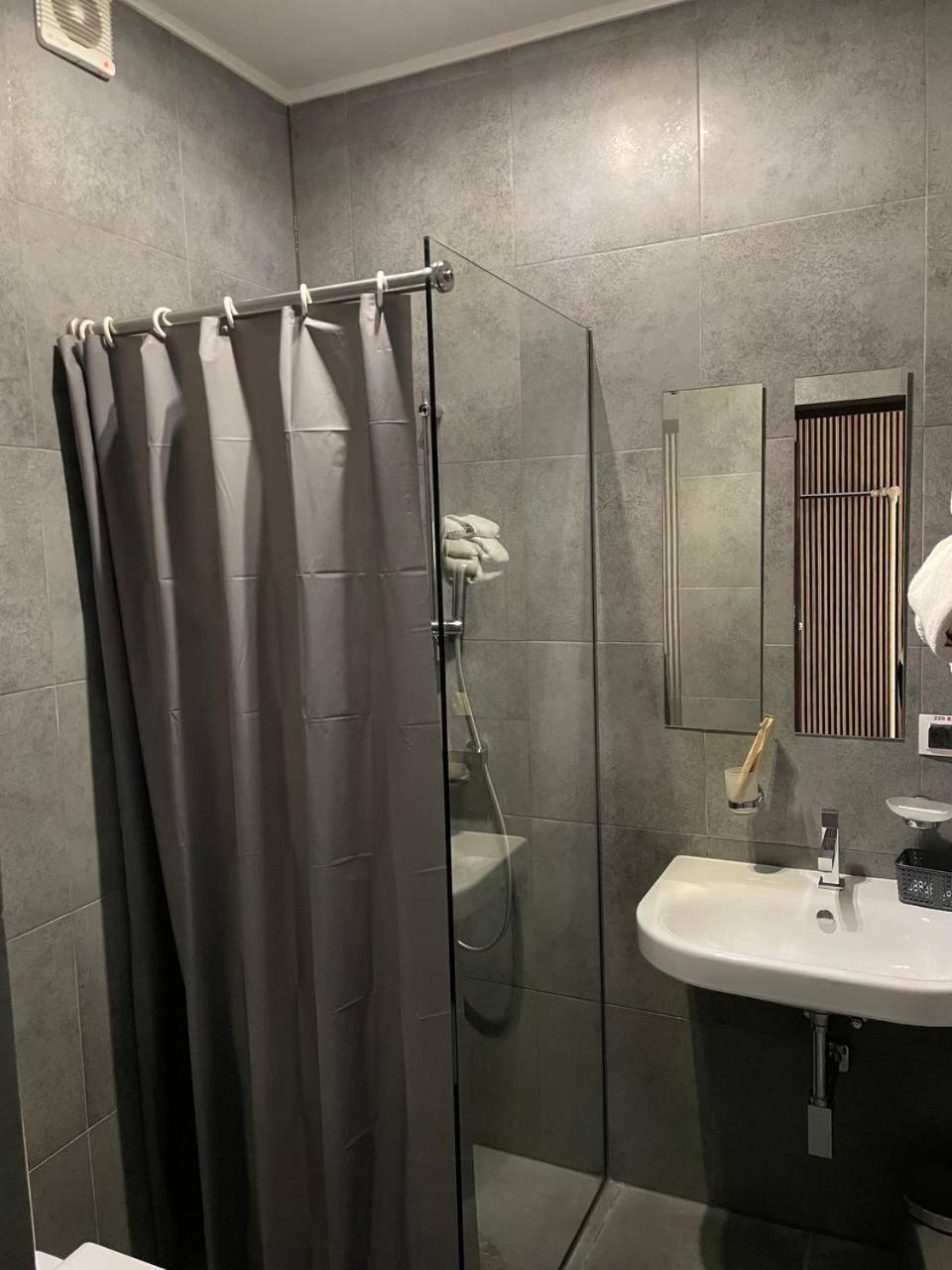 Park Hotel Switzerland Obariv Luaran gambar