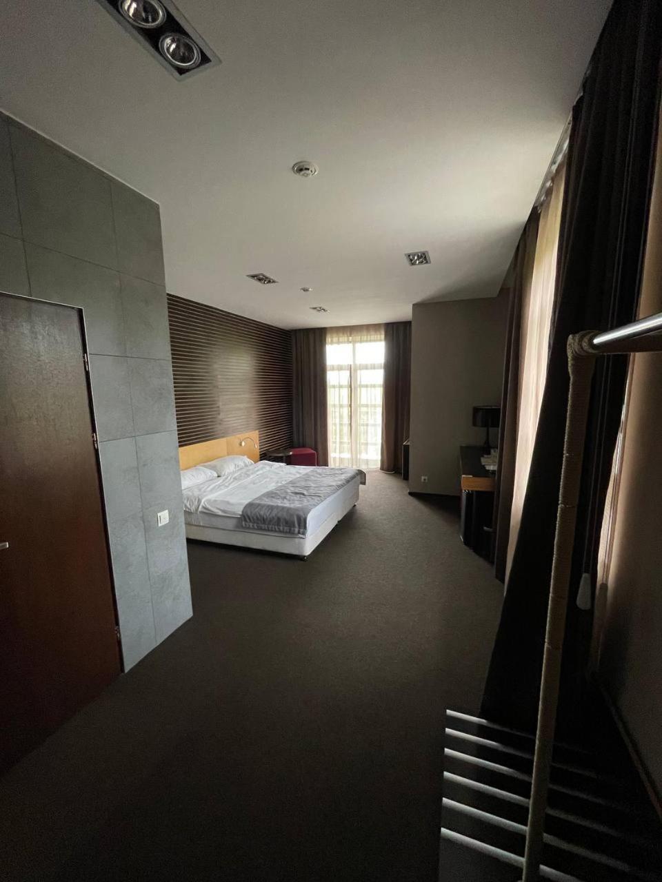 Park Hotel Switzerland Obariv Luaran gambar